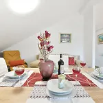 Valentina-1 By Interhome Lägenhet
