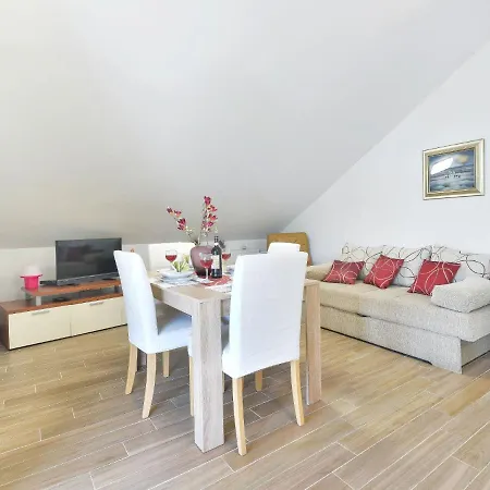 Apartament Valentina-1 By Interhome