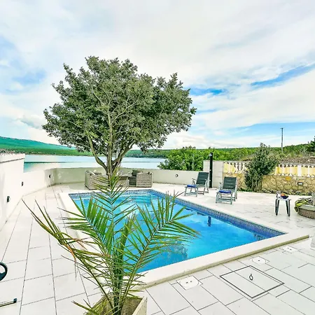 Valentina-1 By Interhome Pridraga